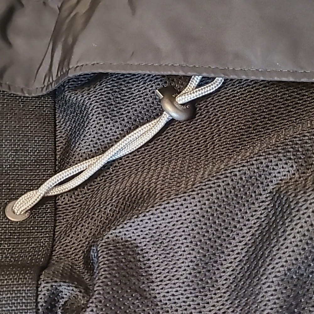 Hugo Boss Windbreaker Style Jacket - Picture 10 of 13